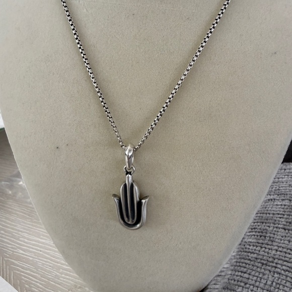 David Yurman Sterling Silver 925 Hamsa Amulet..w 18” chain new authentic